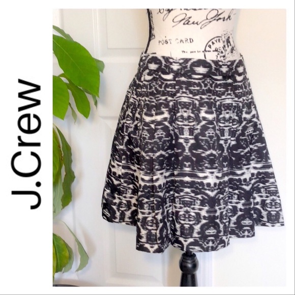 ❤️J.Crew Pleated Mini ❤️ - Picture 3 of 11